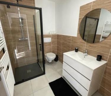 Haybes House | Les Balcons de la Vallée