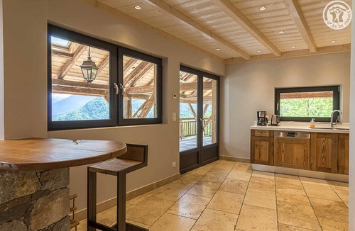 Albertville House | LES Balcons DES Garzons