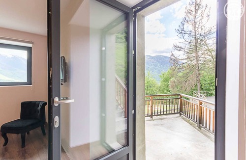 Albertville House | LES Balcons DES Garzons