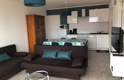 Sainte-Cecile-Plage Apartment | LES BALCONS ROUGES Sea View - Impressive sea view