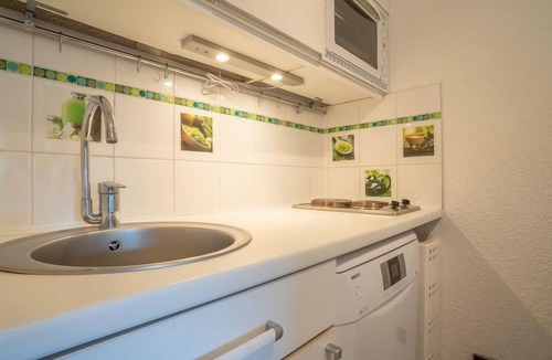 Saint-Cyprien Plage Apartment | Les Bastides de Grand Stade by Interhome