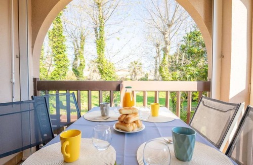 Saint-Cyprien Plage Apartment | Les Bastides de Grand Stade by Interhome