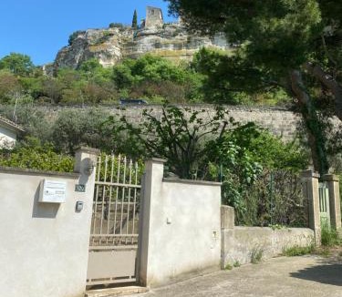 Les Baux-de-Provence House | Les baux