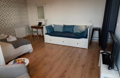 La Fuye-Velpeau Apartment | Les Beaux Jours, Tours