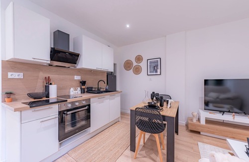 La Cote-Saint-Andre Apartment | Les Beaux Rêves - A 1h de Lyon