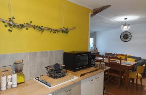 Saint-Hilaire-la-Palud House | LES BELLES DU PRINTEMPS
