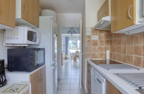 Six-Fours-les-Plages Apartment | Les Bermudes by Interhome