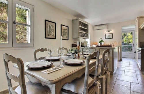 Bonnieux Villa | Les Blayons - Exclusive Pool Villa Stunning View