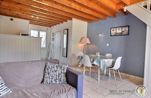 Cite House | Les Bleuets - ST Quay Perros