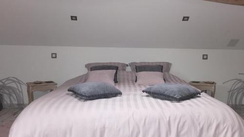 Bessey-en-Chaume House | Les bois d'ormes