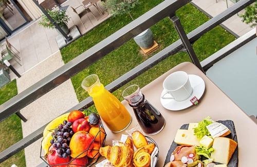 Quartier Saint-Clement - Jardin des Plantes Apartment | Les Boréales – Appart’hotel & Restaurant