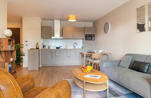 Quartier Saint-Clement - Jardin des Plantes Apartment | Les Boréales - Appart'hotel & Restaurant