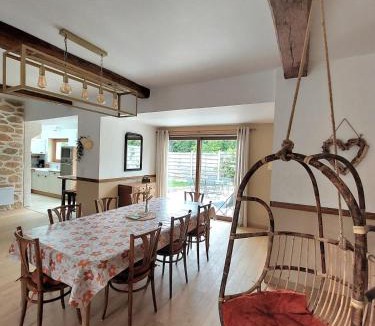 Lacres House | Les Boutons d'Or