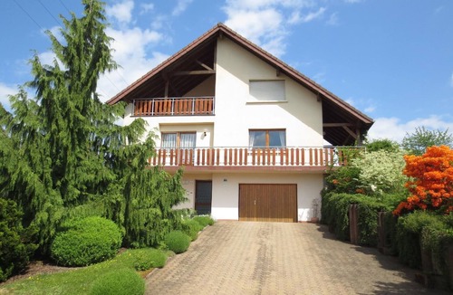Hottviller House | LES BRIMBELLES