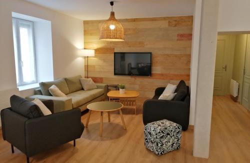 Mailly-Champagne House | Les Briquettes