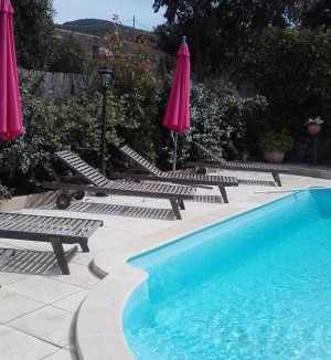 Sauve Bed & Breakfast | Les Broussous