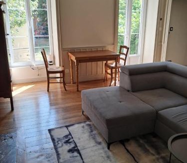 Dracy-le-Fort Apartment | Les Bruneilles