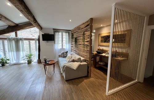 Verteuil-sur-Charente Bed & Breakfast | Les Bruyères