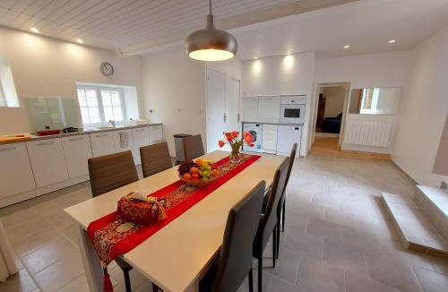 Neuilly-le-Vendin House | Les Bruyères