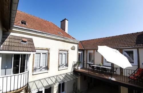 Ay Apartment | Les Bulles d'Aÿ - Terrasse