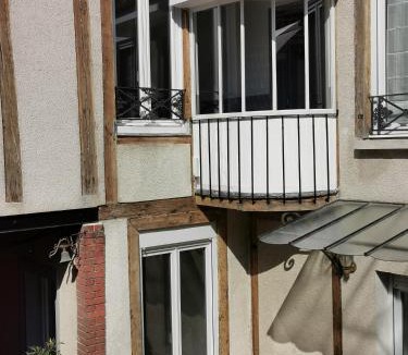 Ay Apartment | Les Bulles d'Aÿ - Terrasse