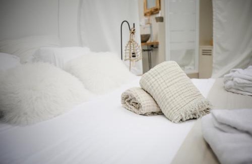 Salleboeuf Bed & Breakfast | Les Bulles De Bordeaux