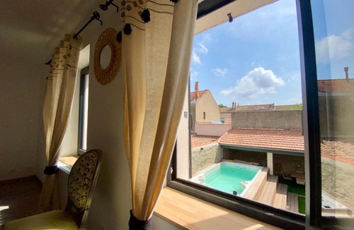 Carcassonne House | Les Bulles de Carca - Maison avec spa de nage