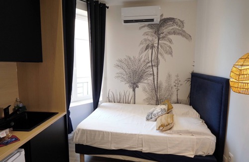 Villette - Maisons Neuves Apartment | LES Bulles DE Mona Chambre SPA