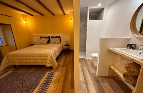 Saint-Philippe-du-Seignal Bed & Breakfast | Les Cabrolles