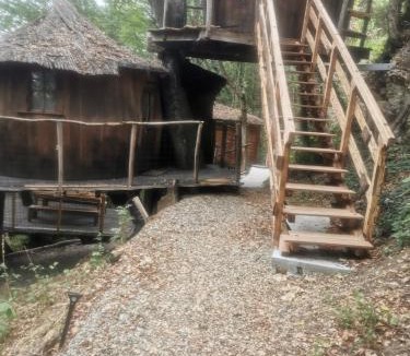 Pons House | Les Cabanes de Brassac