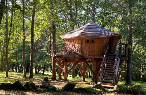 Cazarilh Resort | Les Cabanes De Pyrene