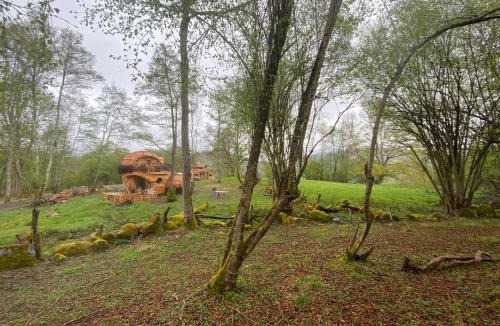 Cazarilh Resort | Les Cabanes De Pyrene