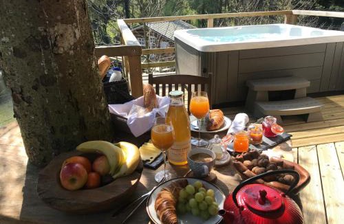 Cogles Other | Les Cabanes de Koad'dour - séjour SPA dans les arbres