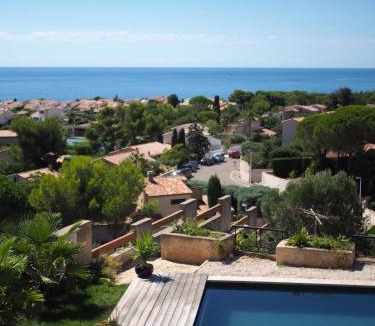 Sausset-les-Pins Bed & Breakfast | Les Cactus Bleus