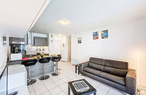 Saint-Aygulf Apartment | Les Calanques du Parc by Interhome