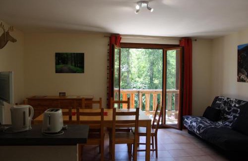 Roubion House | Les cerfs