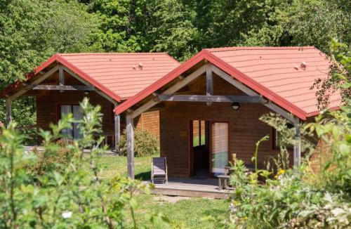 Pourcharesses Ski Chalet | Les Châtaigniers du Lac