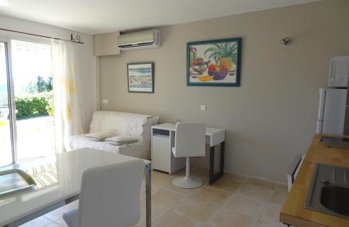 Manosque Apartment | Les Chèvrefeuilles