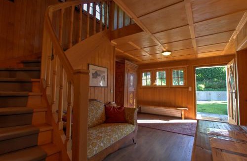 Chateau-d'Oex Ski Chalet | Les Chélettes