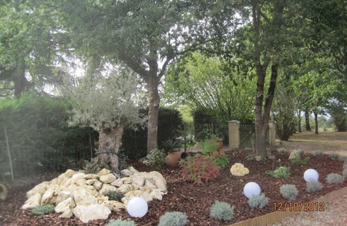 Eugenie-les-Bains House | Les Chênes 2: a green setting