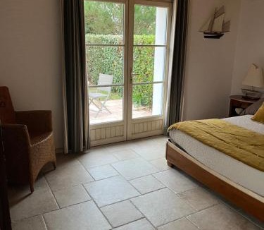 Noirmoutier-en-l'Ile Bed & Breakfast | Les Chênes Verts