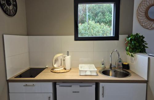 Sommieres Apartment | Les chênes verts