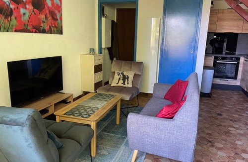 Saint-Leger-les-Melezes Apartment | Les Chardons - Apt duplex vue montagne