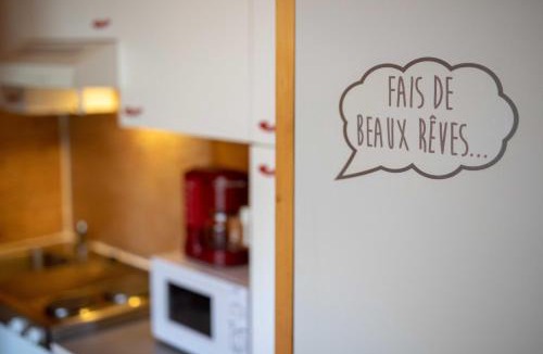 Sauveterre-de-Rouergue Ski Chalet | Les Chalets de la Gazonne