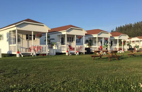 Sainte-Flavie Ski Chalet | Les chalets aux portes de mer sainte-flavie