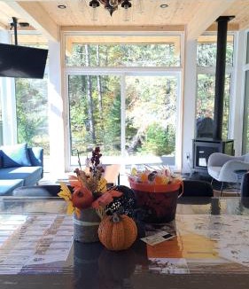 Saint-Alexis-des-Monts Cabin | Les Chalets Double K # 1