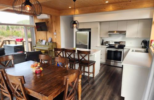 Saint-Alexis-des-Monts Ski Chalet | Les Chalets Double K # 2
