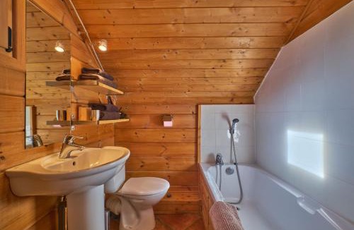 La Joue du Loup Ski Chalet | Les Chalets de Celine