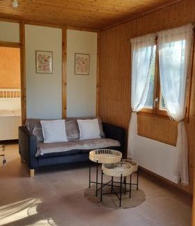 Jaligny-sur-Besbre Ski Chalet | Les Chalets de la Besbre