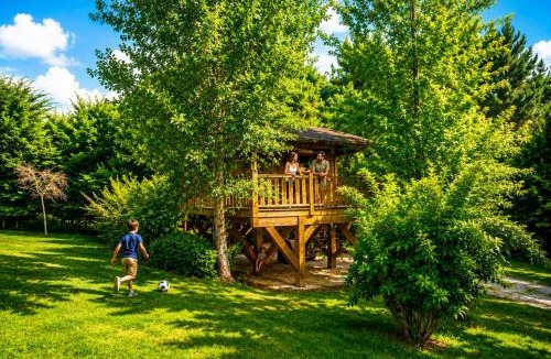 Marquay Ski Chalet | Les Chalets du Brusquand